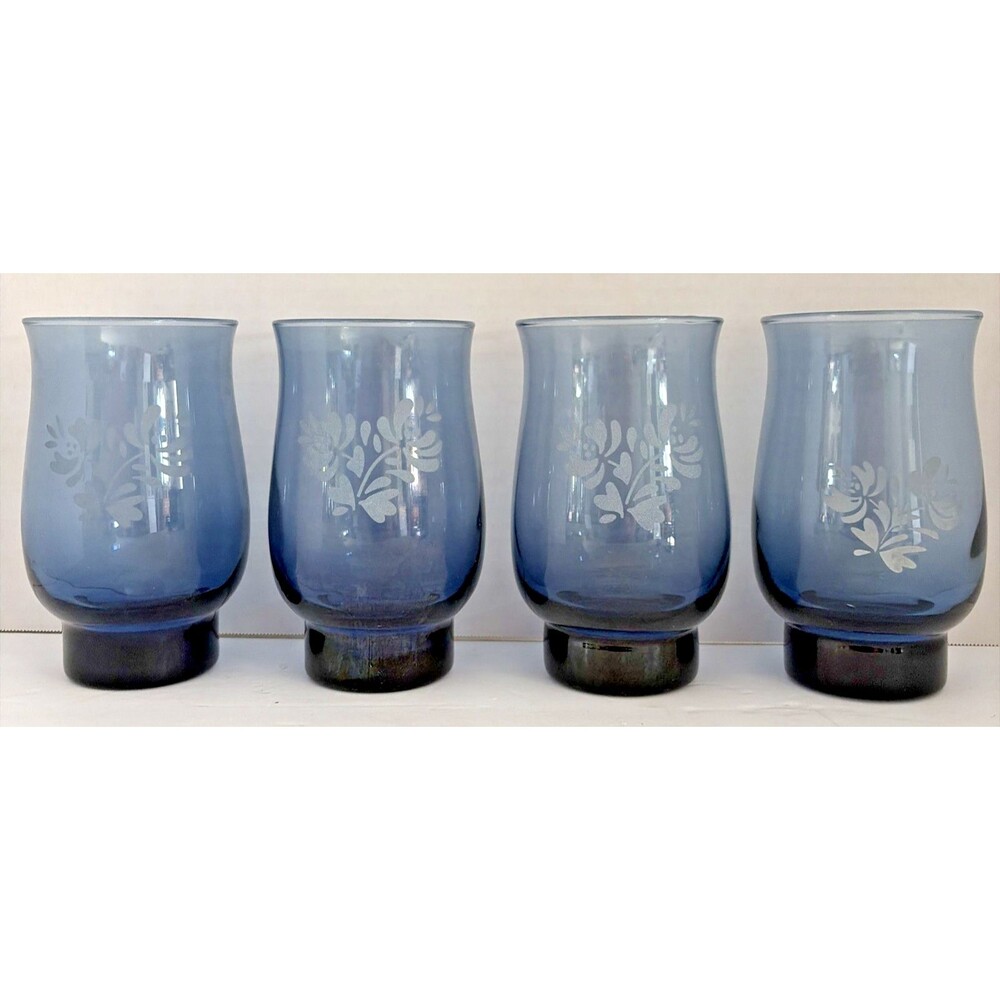 Vintage Pfaltzgraff Yorktowne Blue Smoke Glasses Set 4 Etched 14 oz